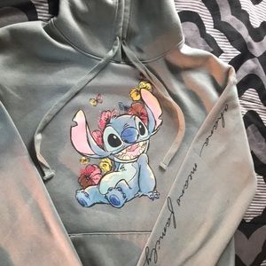 DISNEY lilo & stitch sweater Womens Size M